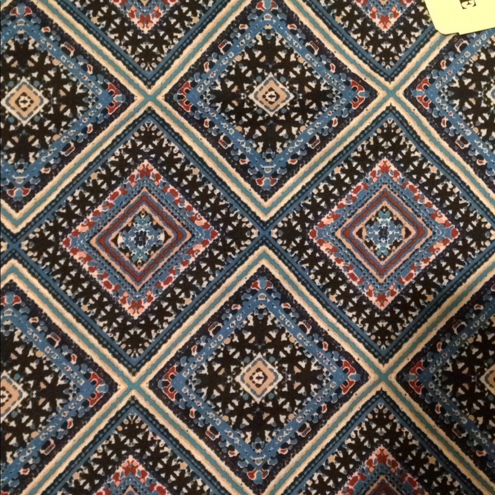 Pattern top! - Picture 2 of 3